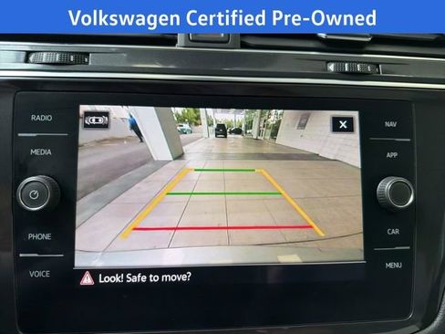 Certified 2021 Volkswagen Tiguan SEL image 27