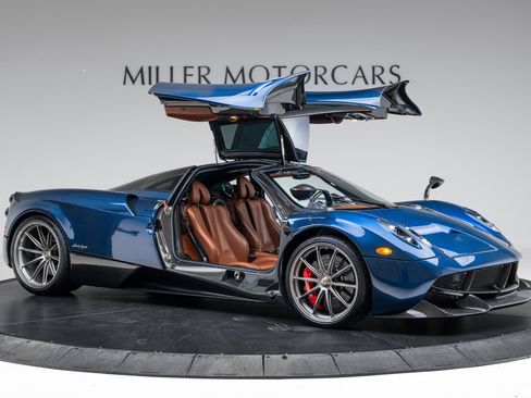 Used 2014 Pagani Huayra image 45