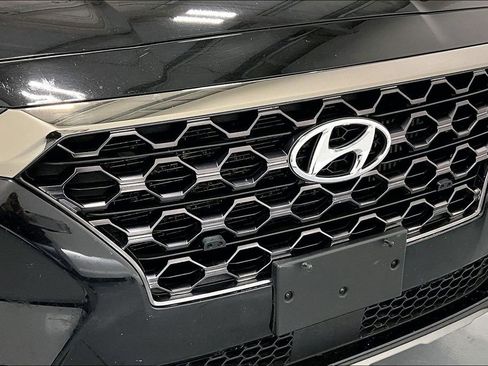 Used 2019 Hyundai Santa Fe Limited image 37