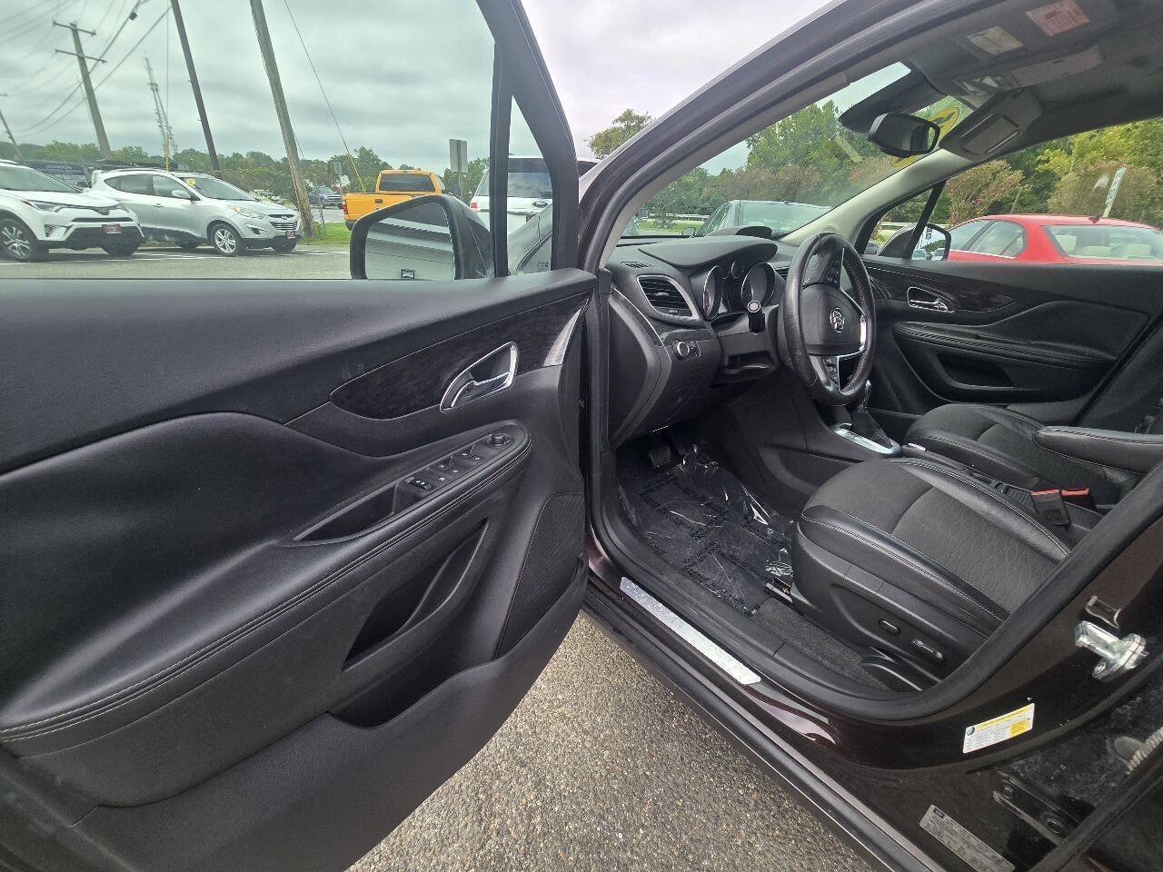 Used 2015 Buick Encore AWD image 24
