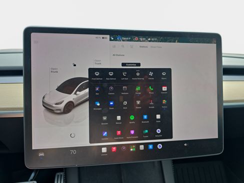 Used 2022 Tesla Model Y Performance AWD/4WD image 19