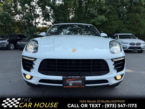 Used 2018 Porsche Macan AWD/4WD image 12