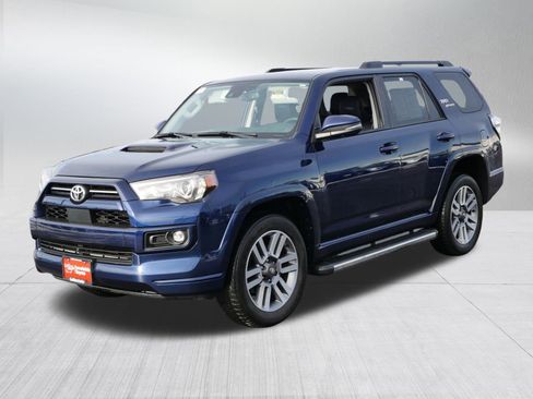 Certified 2022 Toyota 4Runner TRD Sport image 3