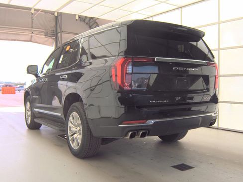 Used 2025 GMC Yukon Denali AWD/4WD image 8