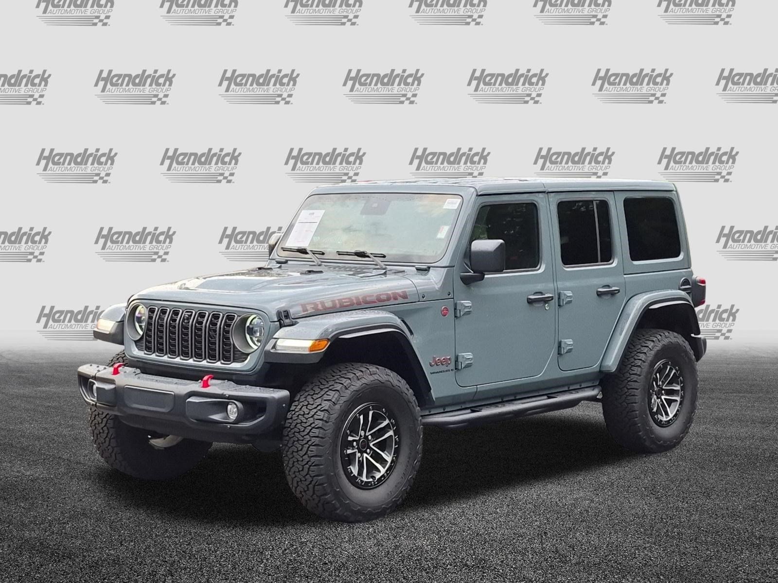 Used 2024 Jeep Wrangler Unlimited Rubicon AWD/4WD image 5
