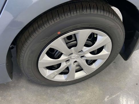 Used 2026 Toyota Corolla LE image 9