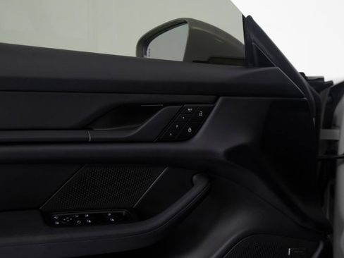 Certified 2023 Porsche Taycan 4S AWD/4WD image 19