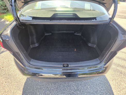 Used 2024 Toyota Corolla LE FWD image 17