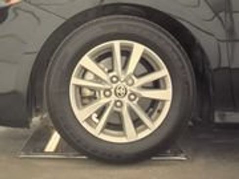 Used 2025 Toyota Camry LE w/ Convenience Package FWD image 9