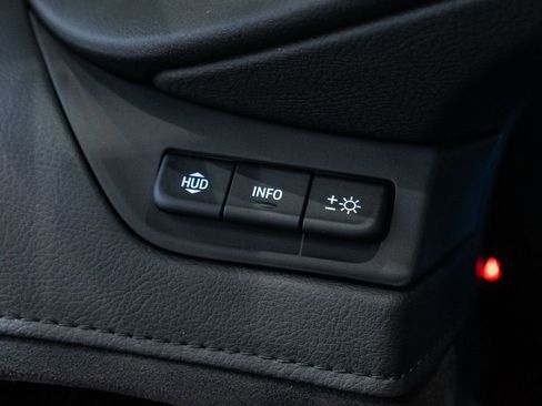 Used 2020 Cadillac Escalade Luxury image 21