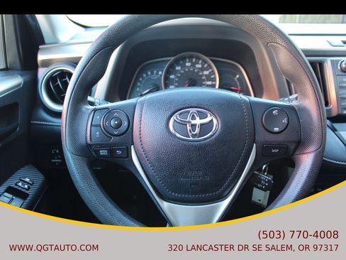 Used 2013 Toyota RAV4 XLE FWD image 24