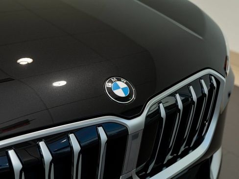 Used 2025 BMW X1 xDrive28i w/ Technology Package AWD/4WD image 7