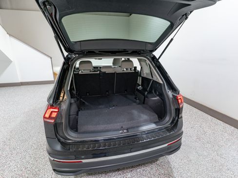 Used 2024 Volkswagen Tiguan S image 29
