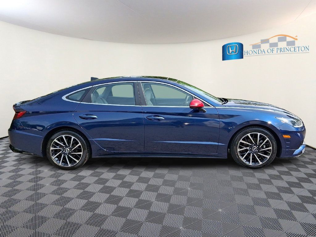 Used 2021 Hyundai Sonata Limited FWD image 7