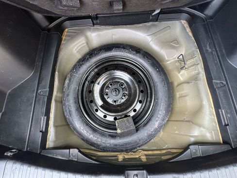 Used 2013 Honda CR-V LX image 19