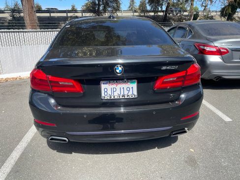 Used 2018 BMW 540i RWD image 4