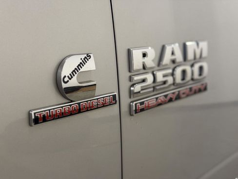 Used 2017 RAM 2500 SLT image 7