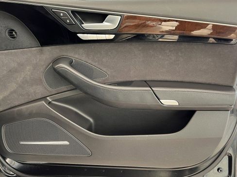 Used 2013 Audi A8 L 3.0T w/ Comfort Pkg image 17