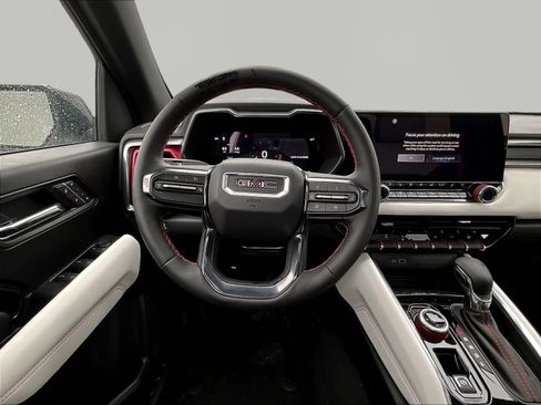New 2026 GMC Canyon AT4X w/ LPO, Black Badging Package AWD/4WD image 9