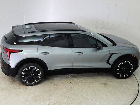 New 2025 Chevrolet Blazer EV RS image 20