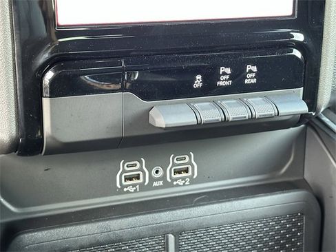 Used 2025 RAM 1500 Lone Star image 20