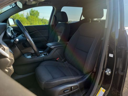 Used 2019 GMC Acadia SLE AWD/4WD image 10
