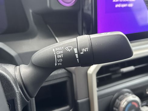 Used 2025 Toyota Tacoma TRD Sport RWD image 17