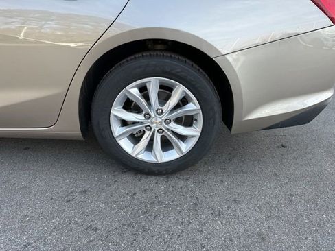 Used 2024 Chevrolet Malibu LT image 19
