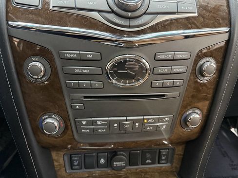 Used 2016 INFINITI QX80 Limited w/ All Season Package image 30