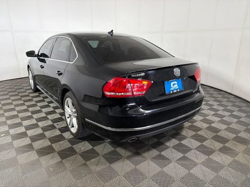 Used 2014 Volkswagen Passat TDI SE FWD image 5