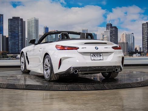 New 2026 BMW Z4 sDrive30i w/ Driving Assistance Package image 11