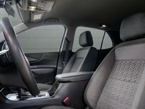 Used 2023 Chevrolet Equinox LT image 28