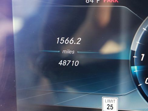 Used 2019 Mercedes-Benz E 63 AMG S image 14