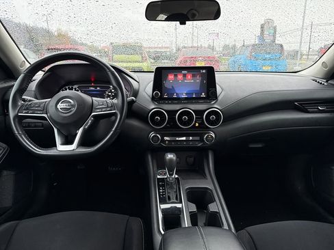 Used 2021 Nissan Sentra SV w/ Trunk Package image 13