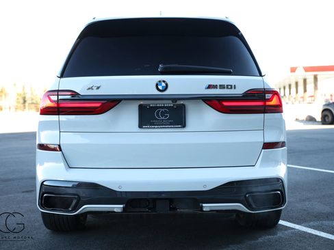 Used 2020 BMW X7 M50i w/ Dynamic Handling Package image 15
