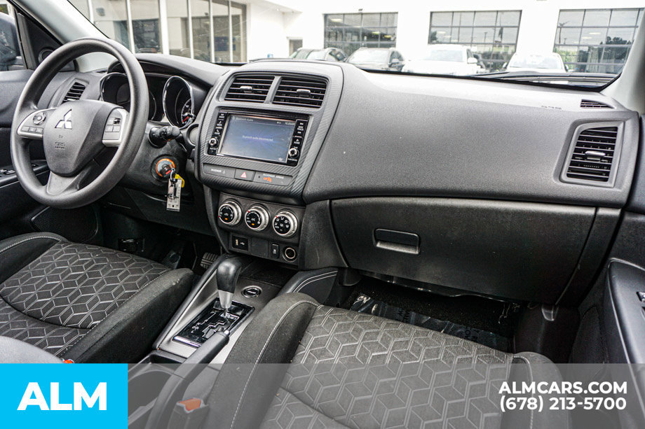 Used 2024 Mitsubishi Outlander Sport ES AWD/4WD image 23