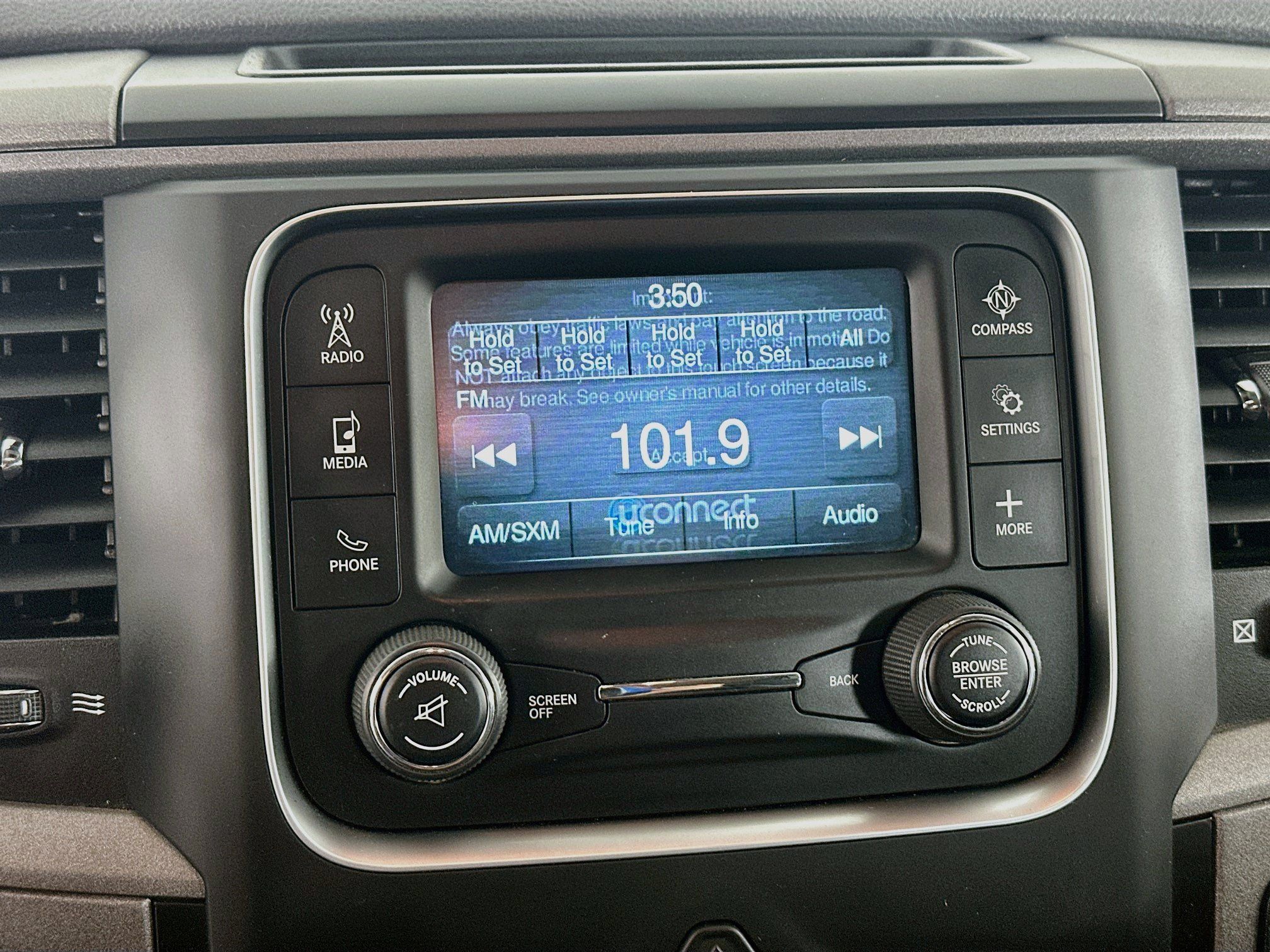 Used 2019 RAM 1500 Express RWD image 19