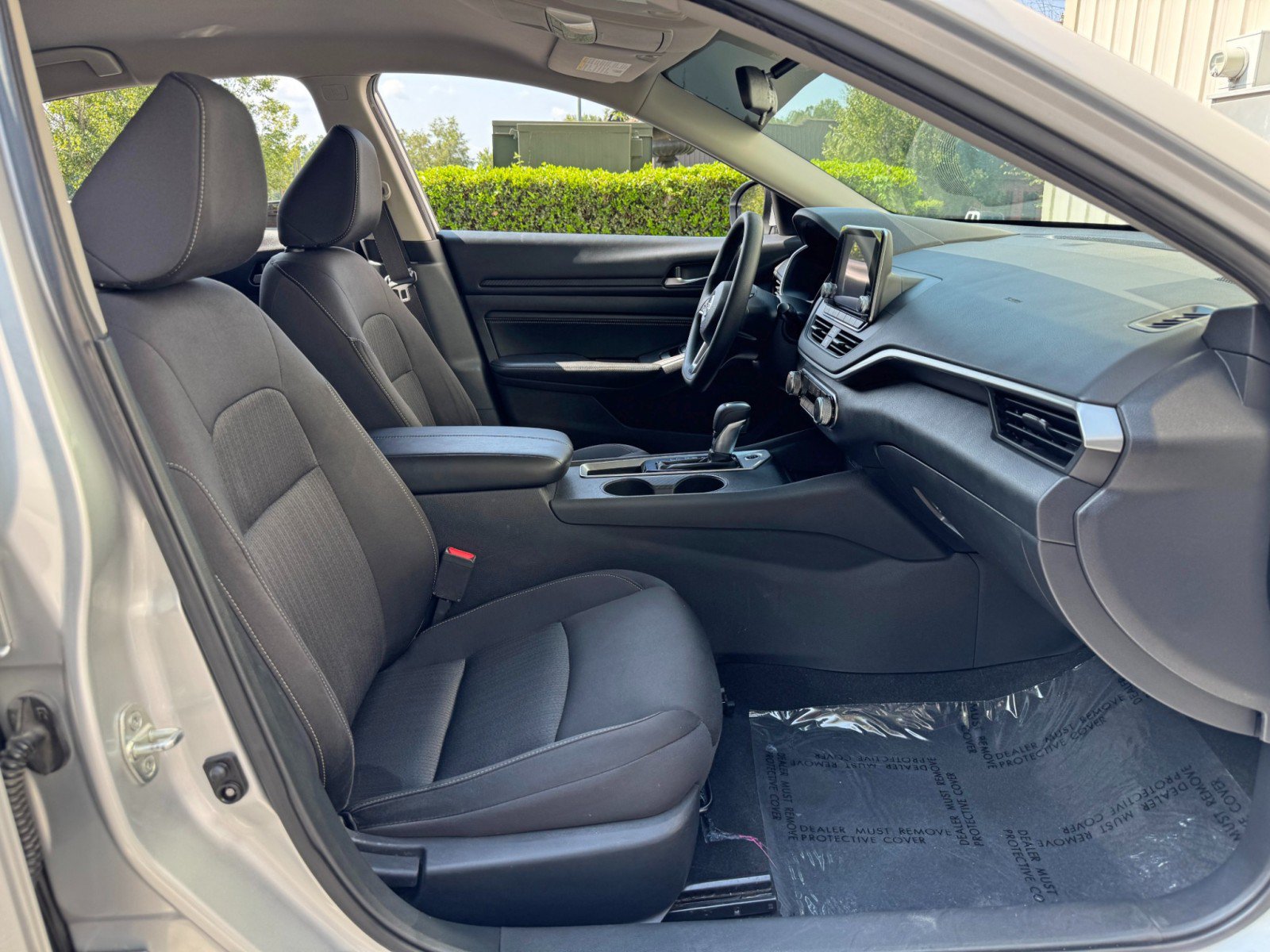 Used 2020 Nissan Altima 2.5 S FWD image 14