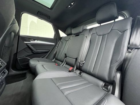 Certified 2025 Audi Q5 Prestige w/ Prestige Package image 32