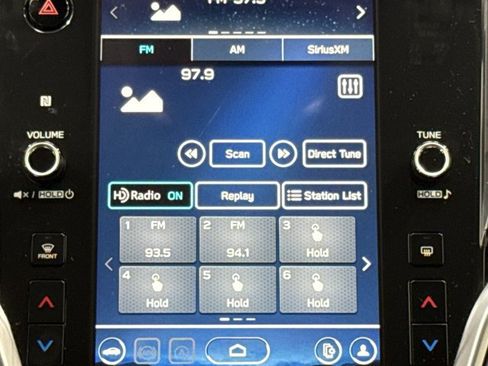 Used 2024 Subaru Outback Limited AWD/4WD image 6