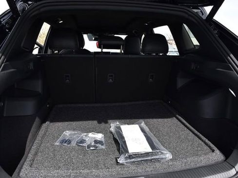 New 2026 Volkswagen Tiguan SE R-Line image 25