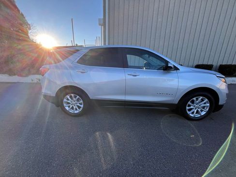 Used 2021 Chevrolet Equinox LT image 8