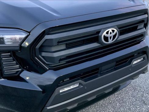 Used 2024 Toyota Tacoma SR5 image 29