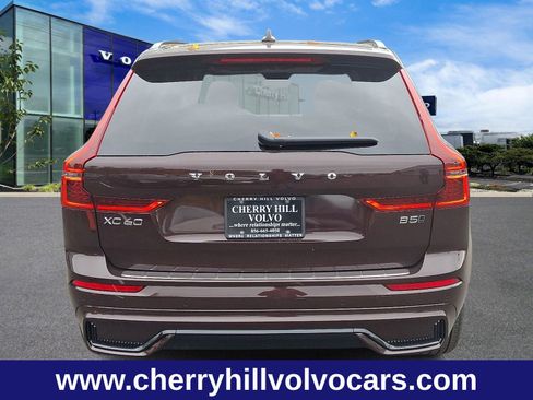 New 2026 Volvo XC60 B5 Plus w/ Protection Package Premier image 4