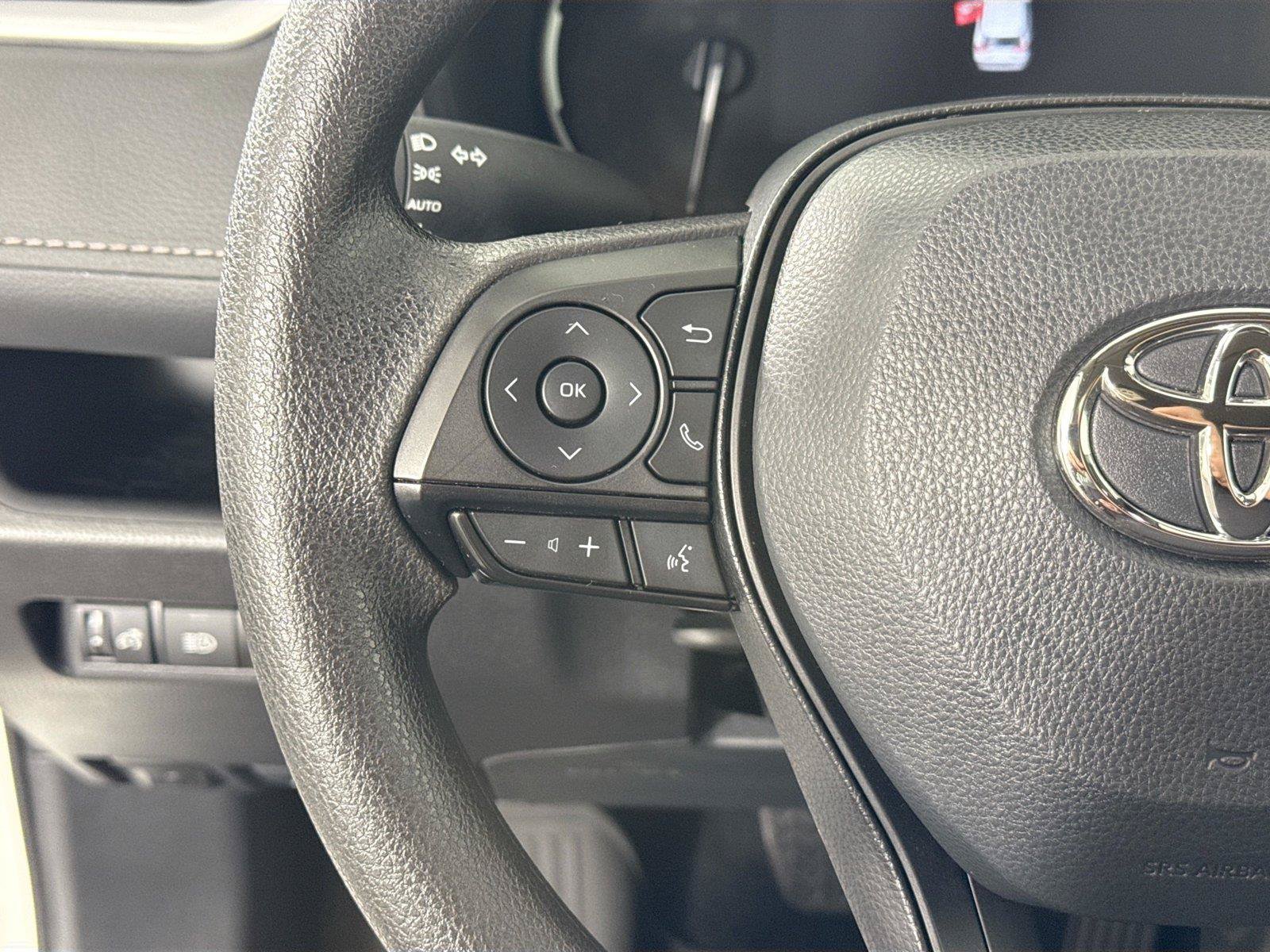 Certified 2025 Toyota RAV4 XLE FWD image 17