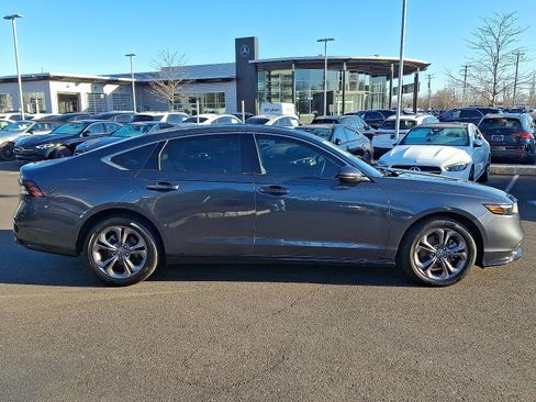 Used 2024 Honda Accord EX-L image 7