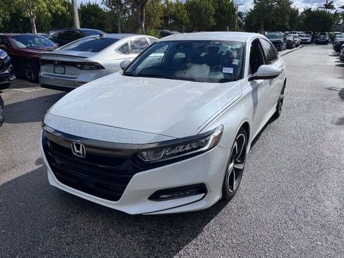 Used 2020 Honda Accord Sport image 2