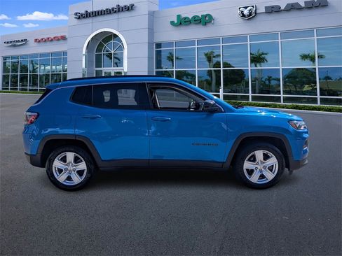 Used 2022 Jeep Compass Latitude w/ Convenience Group image 8