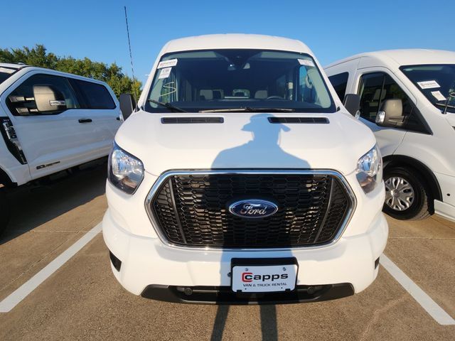 Used 2025 Ford Transit 350 XLT RWD image 2