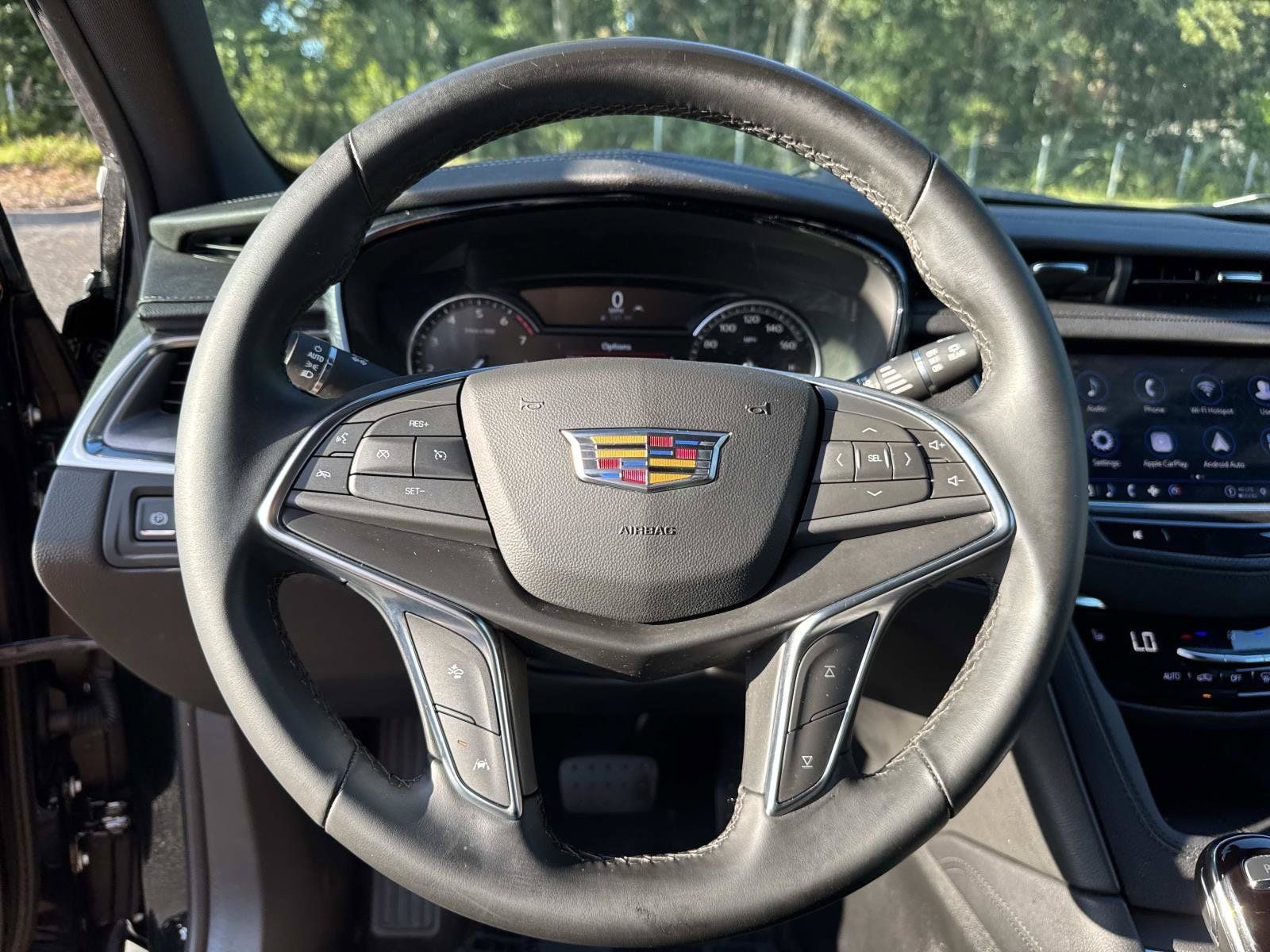 Used 2025 Cadillac XT5 Luxury FWD image 14